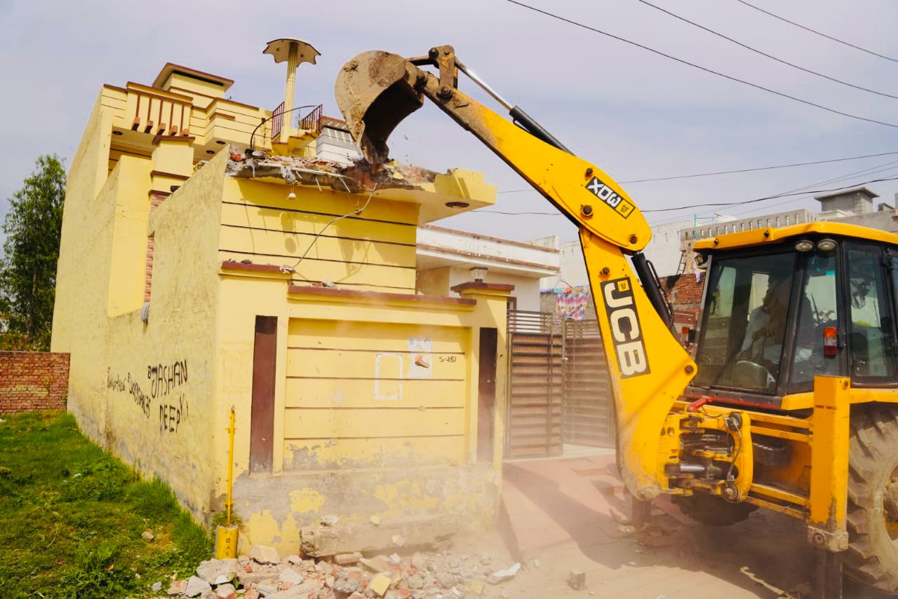 Punjab government intensifies ‘Yudh Nashiyan Virudh’ drive with demolition actions