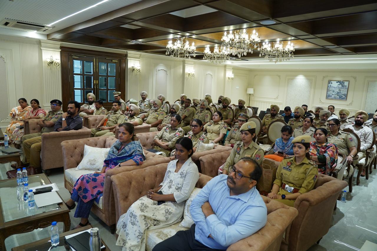 PUNJAB POLICE & BACHPAN BACHAO ANDOLAN COLLABORATE TO SENSITIZE OFFICERS ON JUVENILE JUSTICE & POCSO ACTS