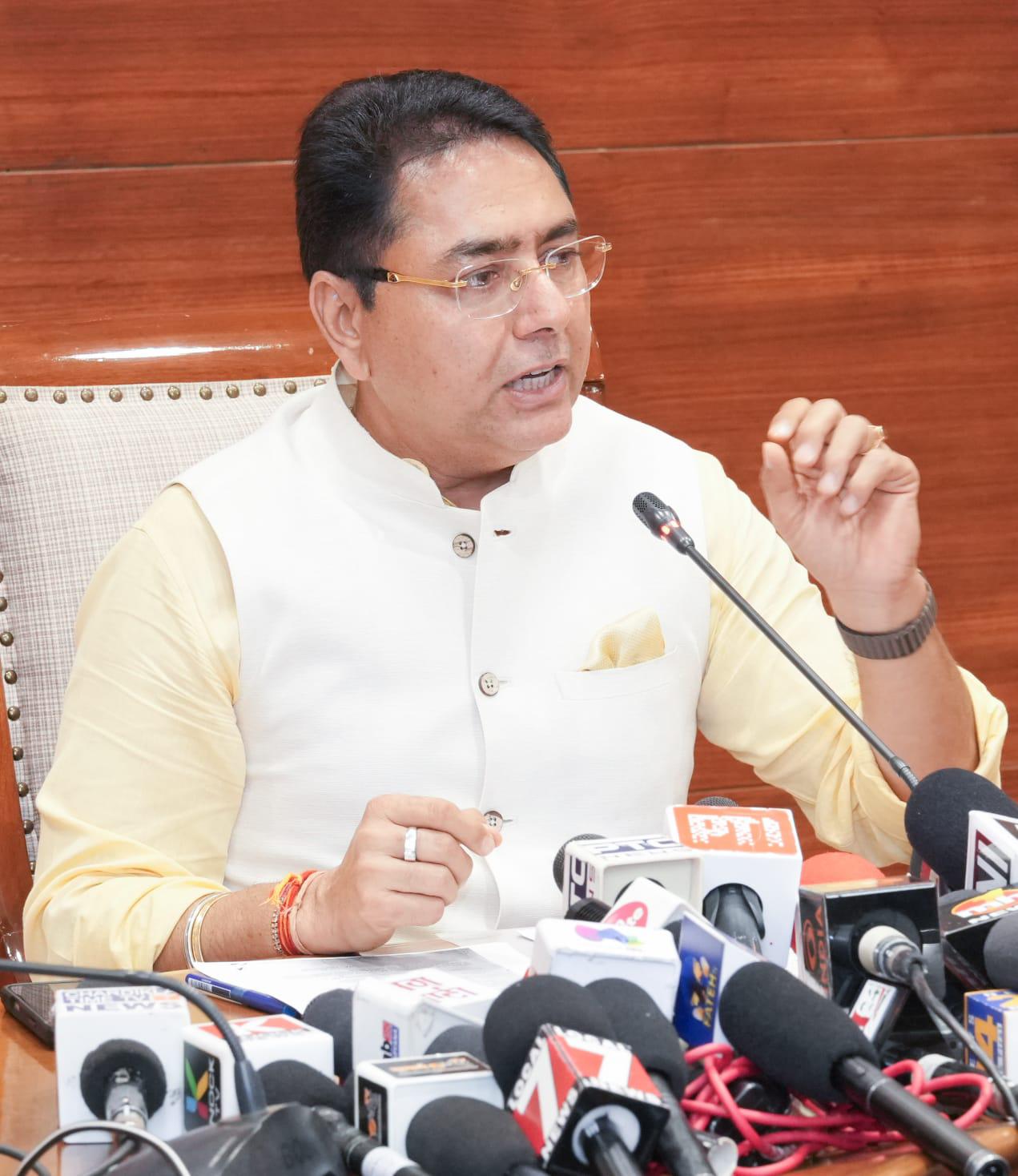 AKALIS OPPOSING LAND POOLING POLICY, WHICH THEY MASTER-PLANNED: AMAN ARORA