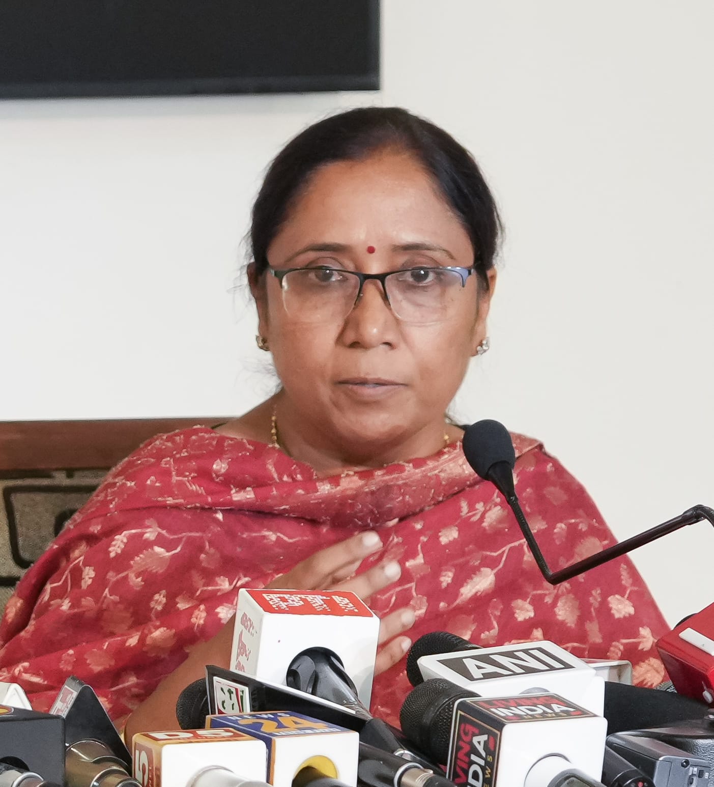 Mann Government rescues 5 more children from begging; 208 children given a new life so far: Dr. Baljit Kaur