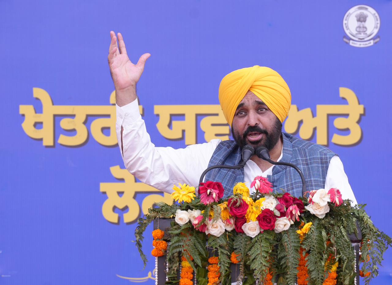CM bats for Channelizing unbounded Energy of youth in a Positive direction through the Youth Festivals
