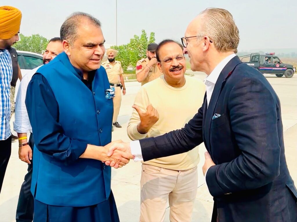 Whatsapp image 2025 10 29 at 5.23.32 pm (3)