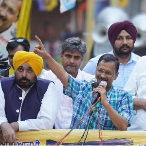 In Delhi they say ’25 may, BJP gai’, in Punjab we say ‘Punjab Banega Hero, iss baar 13-0