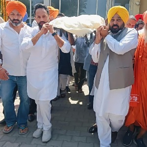 AAP government will start the ‘Patar Award’ in the honour of revered poet Dr Surjit Patar