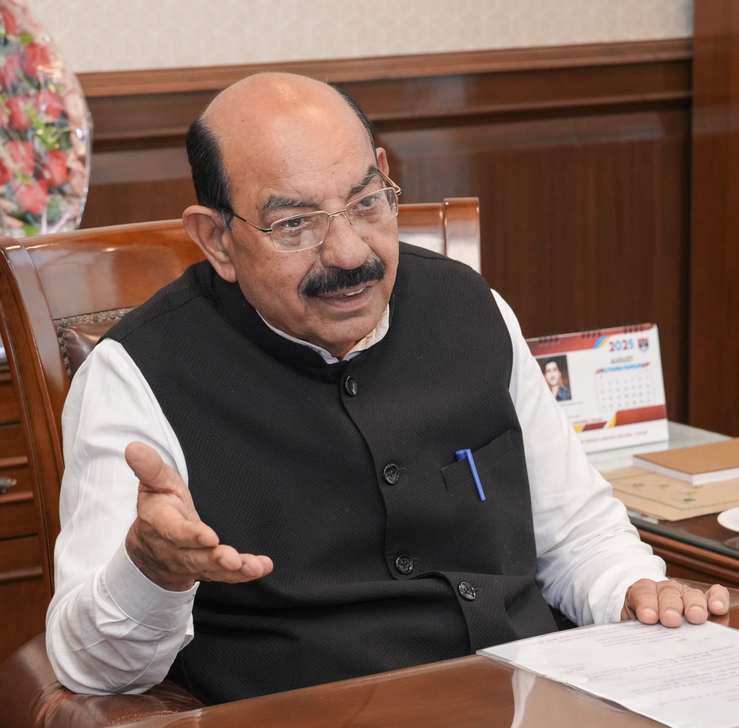 Mohinder Bhagat Reviews Progress on War Memorials Construction, Sainik Rest Houses Renovation