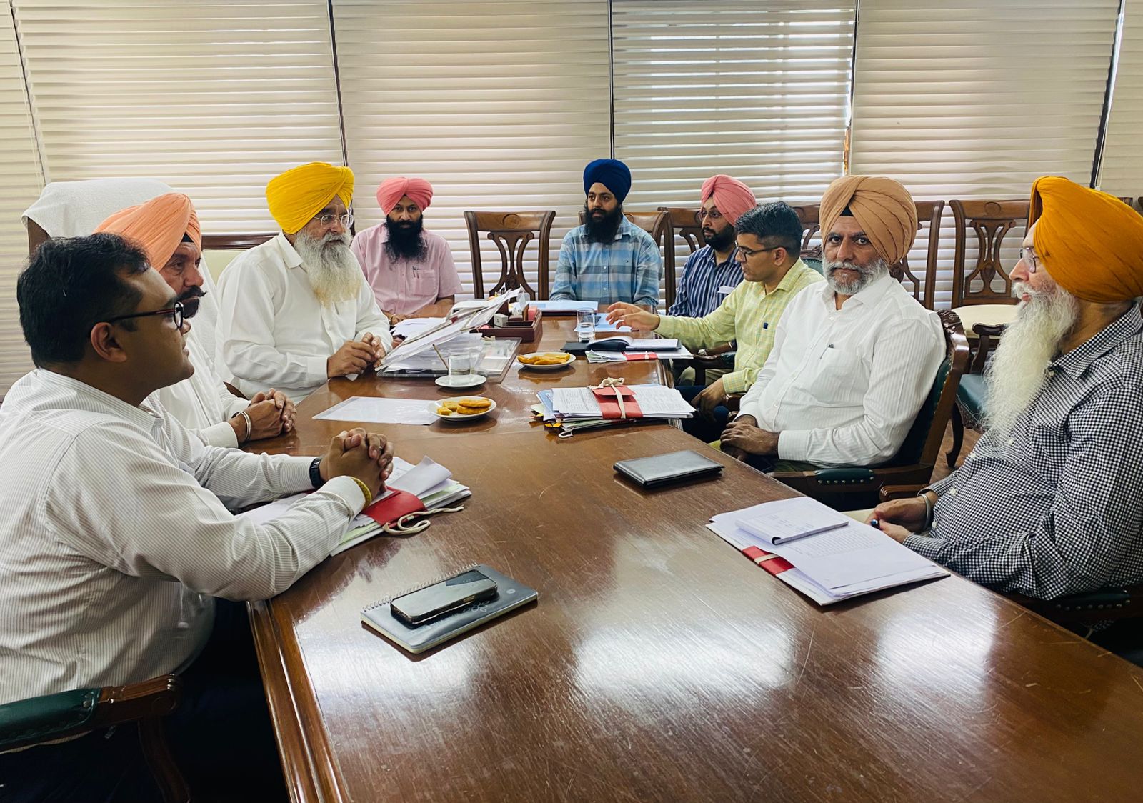 GURMEET KHUDIAN SEEKS REPORT ON DAMAGED LINK ROADS FOR IMMEDIATE SUBMISSION TO CENTRE