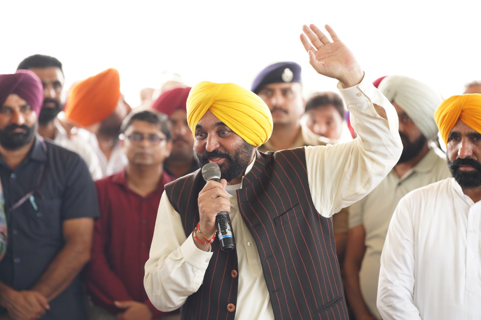PUNJAB WITNESSING UNPARALLELED DEVELOPMENT IN EVERY SPHERE: CM