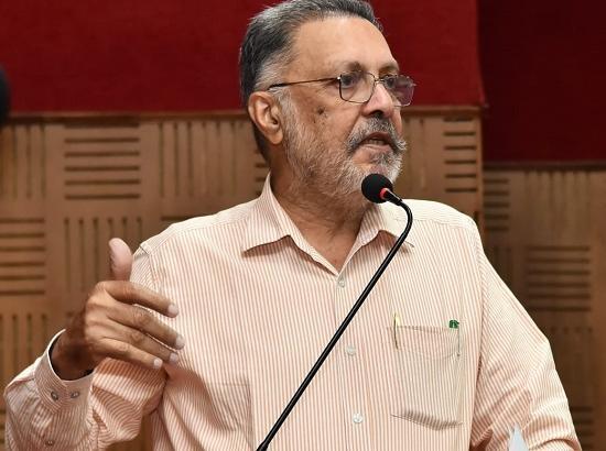 HEALTH MINISTER MOBILIZES ALL RESOURCES FOR WAR ON FLOOD-BORNE DISEASES