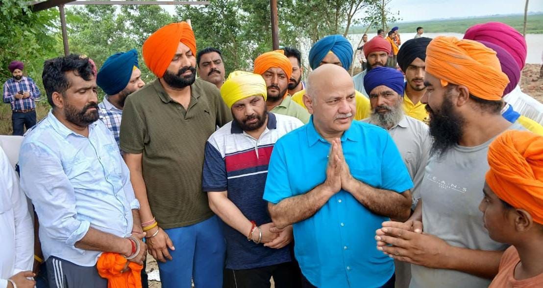 Plugging the gaps: Bhullar and Harbhajan ETO join hands to strengthen vulnerable points of River Beas