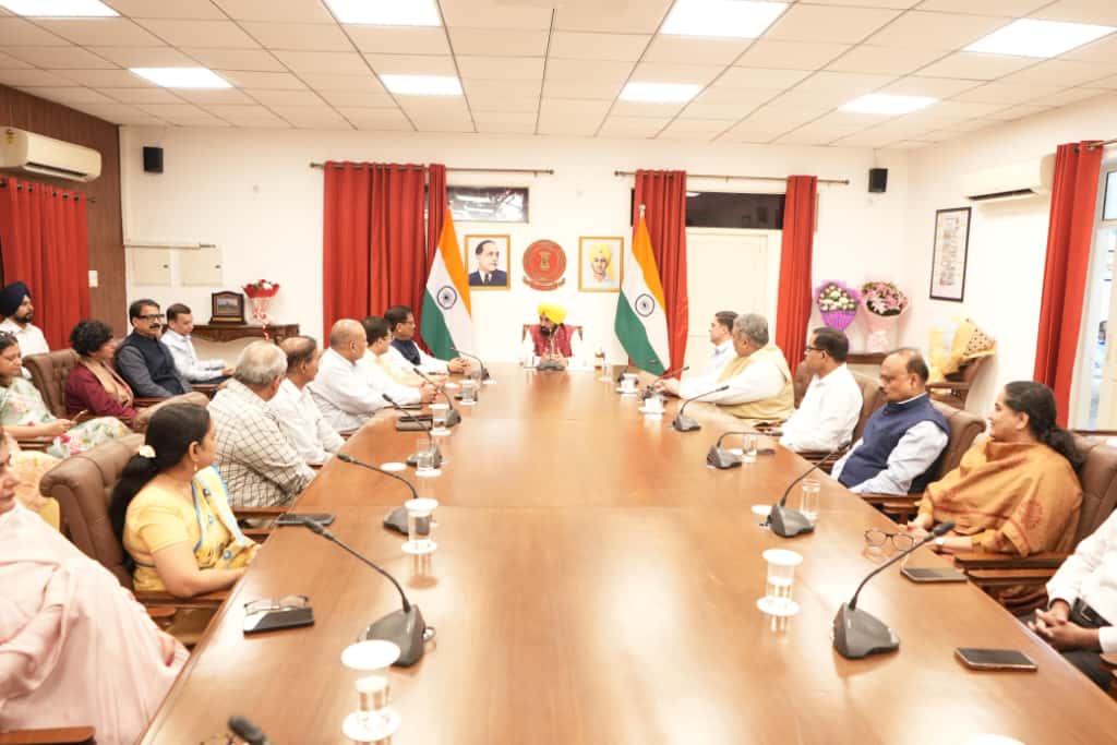 Whatsapp image 2025 10 18 at 6.17.58 pm