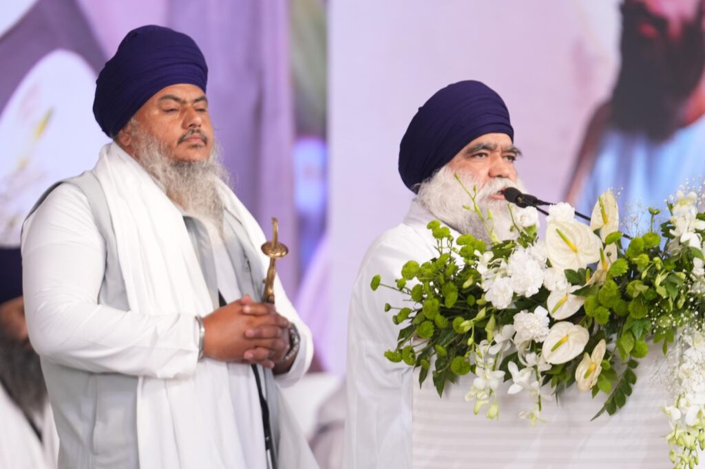 Baba Harnam Singh Khalsa, head of Damdami Taksal