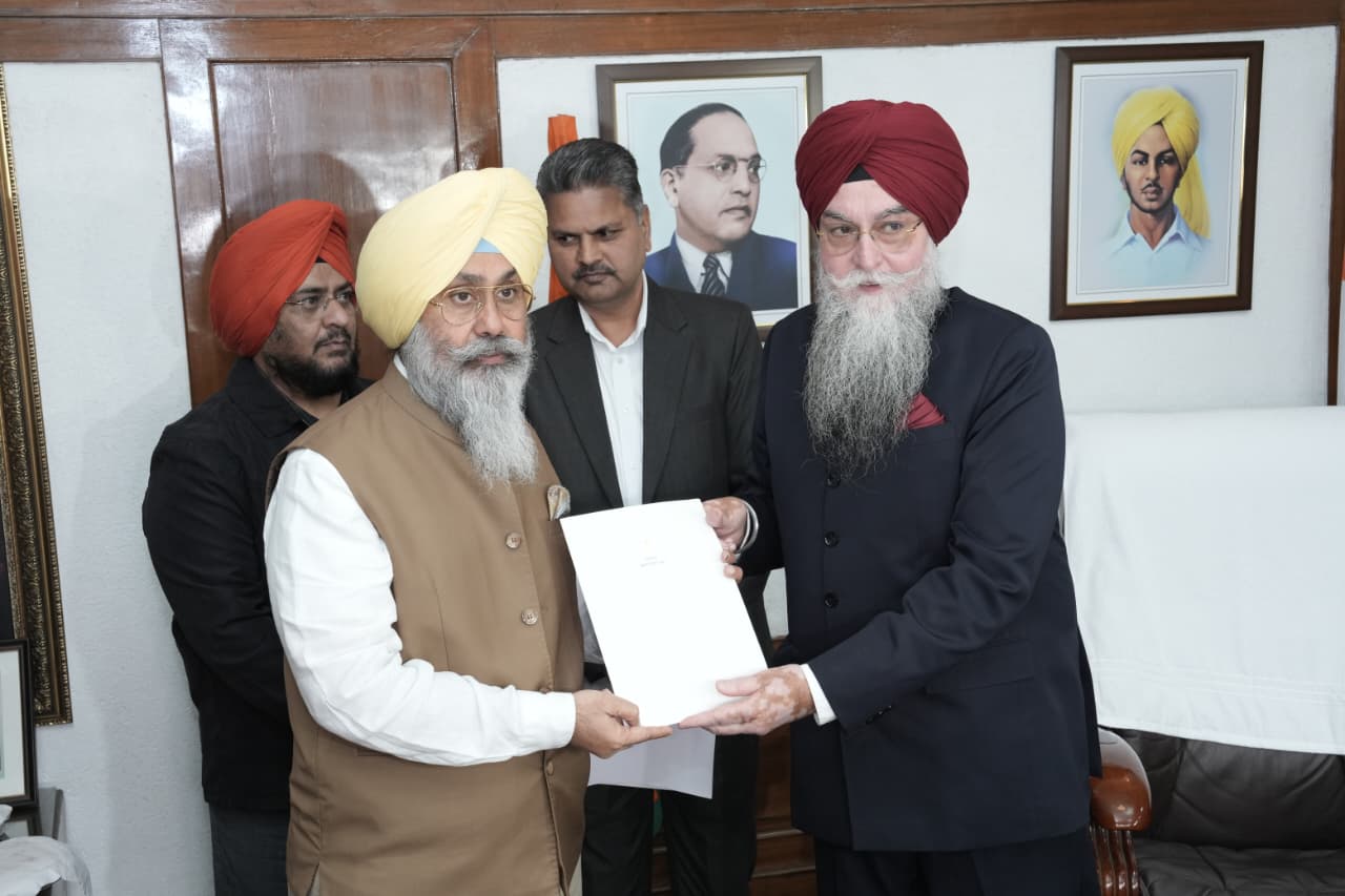 Punjab Vidhan Sabha Speaker administers oath to newly elected MLA Harmeet Singh Sandhu