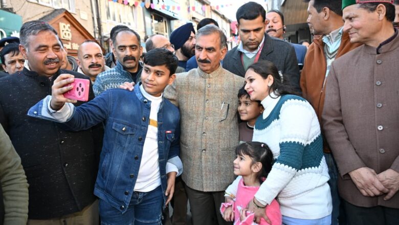 ਮੁੱਖ ਮੰਤਰੀ ਨੇ ਸ਼ਿਮਲਾ ਵਿੰਟਰ ਕਾਰਨੀਵਲ ਦਾ ਕੀਤਾ ਉਦਘਾਟਨ