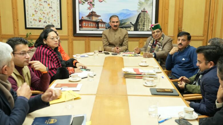 ਮੁੱਖ ਮੰਤਰੀ ਨੇ ਹਦਾਇਤ ਕੀਤੀ ਹੈ ਕਿ ਸਿਹਤ ਸੰਭਾਲ ਸੇਵਾਵਾਂ ਵਿੱਚ ਔਨਲਾਈਨ ਸਹੂਲਤਾਂ ਨੂੰ ਸ਼ਾਮਲ ਕੀਤਾ ਜਾਵੇ।