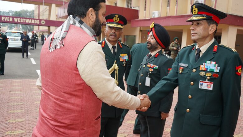 ਮੁੱਖ ਮੰਤਰੀ ਸ਼੍ਰੀ ਨਾਇਬ ਸਿੰਘ ਸੈਣੀ ਨੇ ਪੱਛਮੀ ਕਮਾਂਡ ਹੈੱਡਕੁਆਰਟਰ, ਚੰਡੀਮੰਦਰ ਮਿਲਟਰੀ ਸਟੇਸ਼ਨ ਦਾ ਕੀਤਾ ਦੌਰਾ
