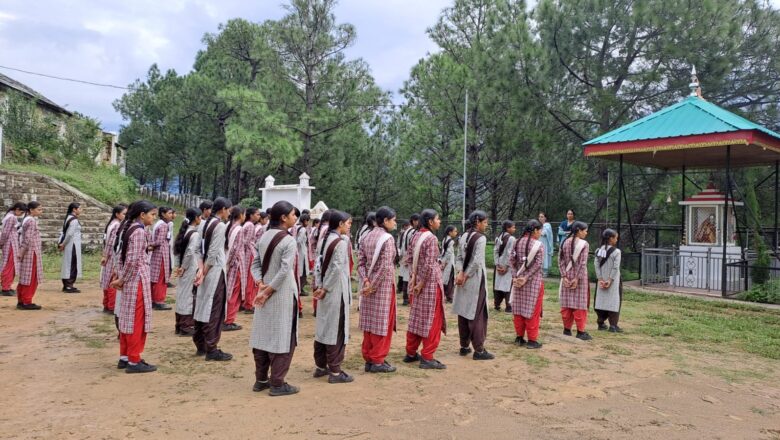 ਸਕੂਲ ਕਲੱਸਟਰ ਪ੍ਰਣਾਲੀ ਮਿਆਰੀ ਸਿੱਖਿਆ ਪ੍ਰਦਾਨ ਕਰਨ ਵਿੱਚ ਇੱਕ ਮਹੱਤਵਪੂਰਨ ਪਹਿਲਕਦਮੀ