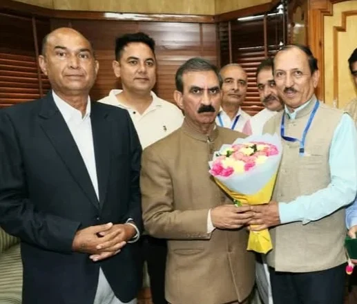 प्रदेश सरकार भारी बर्फबारी के बावजूद निर्बाध खाद्यान्न आपूर्ति कर रही सुनिश्चितः डॉ. एस. पी. कत्याल