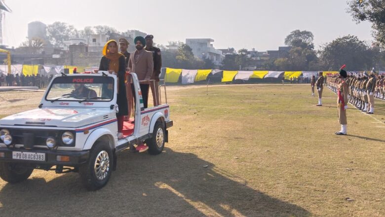 ਕੰਟੋਨਮੈਂਟ ਬੋਰਡ ਸਟੇਡੀਅਮ ਵਿਖੇ ਹੋਈ ਜ਼ਿਲ੍ਹਾ ਪੱਧਰੀ ਗਣਤੰਤਰ ਦਿਵਸ ਸਮਾਗਮ ਦੀ ਫੁੱਲ ਡਰੈੱਸਰਿਹਰਸਲ