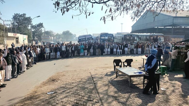 ਵਿਧਾਇਕ ਨਰਿੰਦਰਪਾਲ ਸਿੰਘ ਸਵਨਾ ਦੀ ਅਗਵਾਈ ਹੇਠ ਵੀ ਡੀ ਸੀ ਮੈਂਬਰਾਂ ਨੇ ਯੁੱਧ ਨਸ਼ਿਆਂ ਵਿਰੁੱਧ ਤਹਿਤ ਮੋਗਾ ਵਿਖ਼ੇ ਆਯੋਜਿਤ ਰੈਲੀ ਵਿਚ ਕੀਤੀ ਸ਼ਮੂਲੀਅਤ