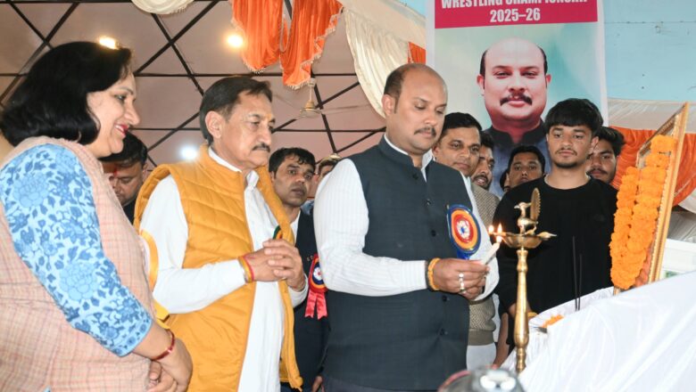 युवा सेवाएं एवं खेल मंत्री ने किया तीन दिवसीय अखिल भारतीय सिविल सेवाएं कुश्ती चैंपियनशिप-2025-26 का विधिवत शुभारंभ