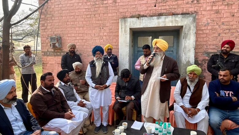 ਕੈਬਨਿਟ ਮੰਤਰੀ ਖੁੱਡੀਆਂ ਵੱਲੋਂ ਲੰਬੀ ਹਲਕੇ ਦੇ ਪਿੰਡਾਂ ‘ਚ ਸਾਂਝੇ ਕੰਮਾਂ ਲਈ ਕਰੋੜਾਂ ਰੁਪਏ ਦੀਆਂ ਗਰਾਂਟਾਂ ਦੇਣ ਦਾ ਐਲਾਨ