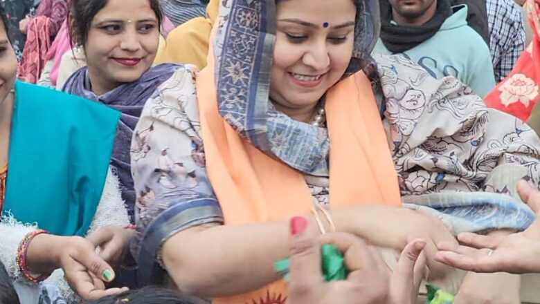 ਸ੍ਰੀ ਗੁਰੂ ਰਵਿਦਾਸ ਮਹਾਰਾਜ ਜੀ ਦੇ ਜਨਮਦਿਨ ਮੌਕੇ ਕਢੇ ਗਏ ਨਗਰ ਕੀਰਤਨ ਵਿਚ ਵਿਧਾਇਕ ਨਰਿੰਦਰ ਪਾਲ ਸਿੰਘ ਸਵਨਾ ਤੇ ਮੈਡਮ ਖੁਸ਼ਬੂ ਸਵਨਾ ਨੇ ਕੀਤੀ ਸ਼ਿਰਕਤ