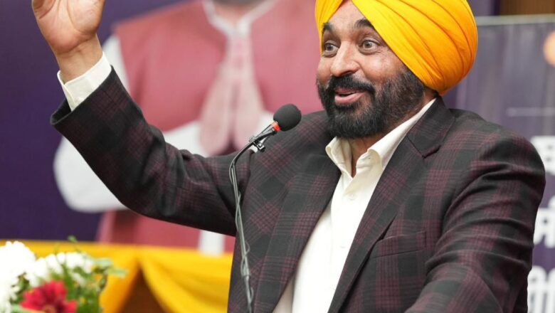 ਪੰਜਾਬ ਸਰਕਾਰ ਸੂਬੇ ਵਿੱਚ ਗ੍ਰਾਮ ਨਿਆਲਿਆ ਦੇ ਮੁੱਦੇ ‘ਤੇ ਸਾਰੇ ਕਾਨੂੰਨੀ ਵਿਕਲਪਾਂ ਦੀ ਪੜਚੋਲ ਕਰੇਗੀ: ਮੁੱਖ ਮੰਤਰੀ ਭਗਵੰਤ ਸਿੰਘ ਮਾਨ