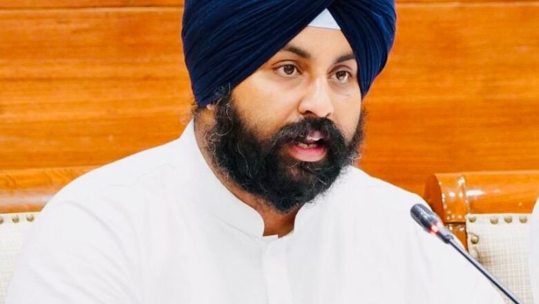 ਭਗਵੰਤ ਮਾਨ ਸਰਕਾਰ ਨੇ ਬੋਰਡ ਪ੍ਰੀਖਿਆ ਦੇਣ ਵਾਲੇ 6,695  ਵਿਲੱਖਣ ਸਮਰੱਥਾ ਵਾਲੇ ਵਿਦਿਆਰਥੀਆਂ ਲਈ 3,255 ਵਿਸ਼ੇਸ਼ ਕੇਂਦਰ ਕੀਤੇ ਸਥਾਪਤ: ਹਰਜੋਤ ਸਿੰਘ ਬੈਂਸ