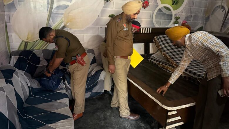 ਜ਼ਿਲ੍ਹਾ ਪੁਲਿਸ ਵੱਲੋਂ “ਯੁੱਧ ਨਸ਼ਿਆਂ ਵਿਰੁੱਧ” ਮੁਹਿੰਮ ਤਹਿਤ ਜਿਲ੍ਹੇ ਦੇ ਵੱਖ-ਵੱਖ ਖੇਤਰਾਂ ਵਿੱਚ ਚਲਾਇਆ ਕਾਸੋ ਓਪਰੇਸ਼ਨ
