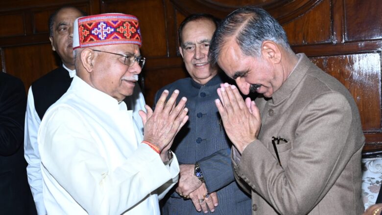 मुख्यमंत्री ने राज्यपाल को भावनात्मक विदाई दी