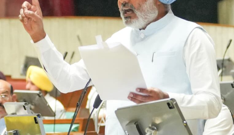 ਭਗਵੰਤ ਮਾਨ ਸਰਕਾਰ ਵੱਲੋਂ ਪੰਜਾਬ ਦੀ ਕੀਤੀ ਤਰੱਕੀ ਬਰਦਾਸ਼ਤ ਨਾ ਹੋਣ ਕਾਰਨ ਵਿਰੋਧੀ ਧਿਰ ਨੇ ਵਿਧਾਨ ਸਭਾ ਵਿੱਚੋਂ ਵਾਕਆਊਟ ਕੀਤਾ: ਹਰਪਾਲ ਸਿੰਘ ਚੀਮਾ