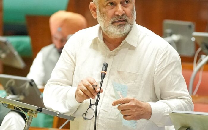 ਹੁਣ ਤੱਕ 7800 ਤੋਂ ਵੱਧ ਲੋਕਾਂ ਨੇ ਵਾਜਿਬ ਮੁੱਲ ਦੀਆਂ ਦੁਕਾਨਾਂ ਲਈ ਅਰਜ਼ੀਆਂ ਦਿੱਤੀਆਂ: ਲਾਲ ਚੰਦ ਕਟਾਰੂਚੱਕ