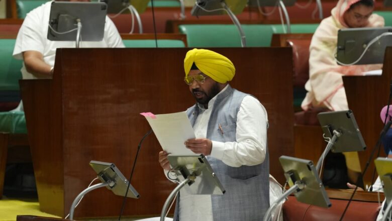 ਭਗਵੰਤ ਸਿੰਘ ਮਾਨ ਸਰਕਾਰ ਵਲੋਂ ਸਮਾਜਿਕ ਸੁਰੱਖਿਆ ਸਕੀਮਾਂ ਨਾਲ ਸੂਬਾ ਵਾਸੀਆਂ ਭਲਾਈ ਨੂੰ ਬਣਾਇਆ ਜਾ ਰਿਹਾ ਯਕੀਨੀ: ਹਰਭਜਨ ਸਿੰਘ ਈ.ਟੀ. ਓ.