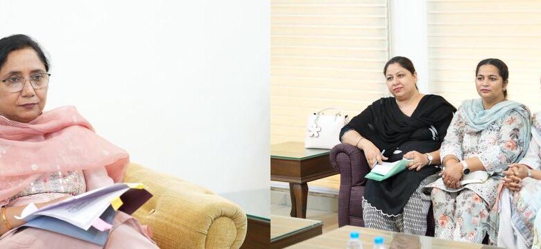 ਦਿਵਿਆਂਗ ਵਿਅਕਤੀਆਂ ਅਤੇ ਆਂਗਣਵਾੜੀ ਵਰਕਰਾਂ ਦੀਆਂ ਸਮੱਸਿਆਵਾਂ ਹੱਲ ਕਰਨ ਲਈ ਸਰਕਾਰ ਵਚਨਬੱਧ — ਡਾ. ਬਲਜੀਤ ਕੌਰ