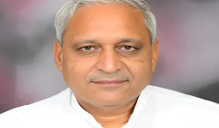 ਹੜ੍ਹ ਤੋਂ ਪ੍ਰਭਾਵਿਤ ਸੜਕਾਂ ਦੇ ਸੁਧਾਰ ਨੂੰ ਲੈ ਕੇ ਸਰਕਾਰ ਨੇ ਮਹਤੱਵਪੂਰਣ ਕਦਮ ਚੁੱਕੇ – ਕੈਬਨਿਟ ਮੰਤਰੀ ਰਣਬੀਰ ਗੰਗਵਾ