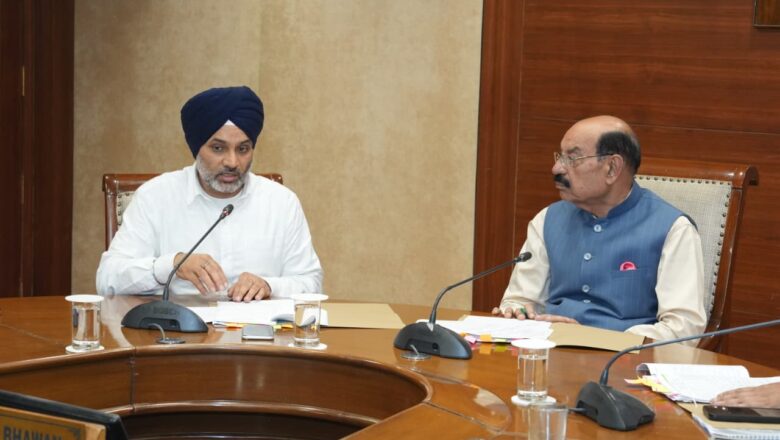 ਮੋਹਿੰਦਰ ਭਗਤ ਵੱਲੋਂ ਬਾਗ਼ਬਾਨੀ ਪ੍ਰੋਜੈਕਟਾਂ ਦੀ ਪ੍ਰਗਤੀ ਸਬੰਧੀ ਅਧਿਕਾਰੀਆਂ ਨਾਲ ਵਿਸ਼ੇਸ਼ ਸਮੀਖਿਆ ਮੀਟਿੰਗ