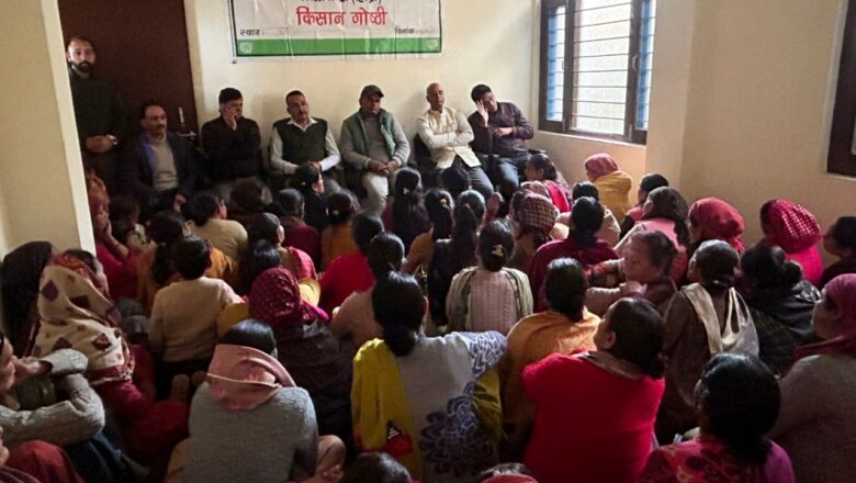 प्राकृतिक खेती अपनाकर किसान घटा सकते हैं खेती की लागत : डॉ. राकेश पटियाल