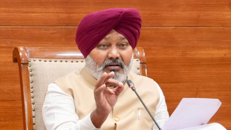 ਪ੍ਰਮੁੱਖ ਜ਼ਿਲ੍ਹਿਆਂ ਤੋਂ ਓ.ਟੀ.ਐਸ. ਸਕੀਮ ਤਹਿਤ 111.16 ਕਰੋੜ ਰੁਪਏ ਦੀ ਪ੍ਰਾਪਤੀ ਨਾਲ ਭਗਵੰਤ ਮਾਨ ਸਰਕਾਰ ਵਿੱਚ ਕਾਰੋਬਾਰੀਆਂ ਦਾ ਭਰੋਸਾ ਹੋਇਆ ਪ੍ਰਤੱਖ