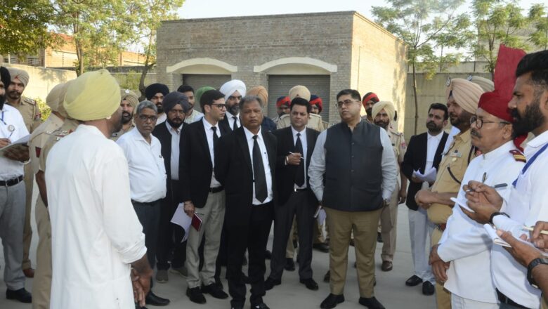 ਮਾਨਯੋਗ ਜਸਟਿਸ ਸ੍ਰੀ ਦੀਪਕ ਮਨਚੰਦਾ, ਪੰਜਾਬ ਅਤੇ ਹਰਿਆਣਾ ਹਾਈ ਕੋਰਟ ਦੇ ਐਡਮਿਨਸਟ੍ਰੇਟਿਵ ਜੱਜ ਵੱਲੋਂ ਅਦਾਲਤਾਂ ਦਾ ਨਿਰੀਖਣ