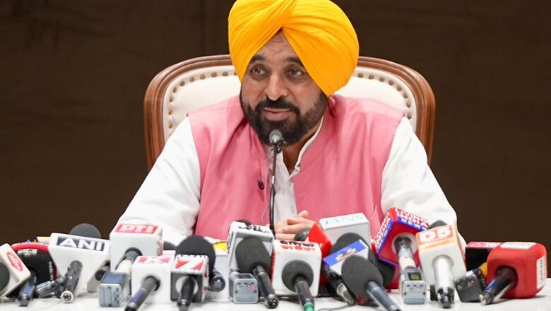 140 ਲੱਖ ਮੀਟਰਕ ਟਨ ਪੈਦਾਵਾਰ ਦੀ ਸੰਭਾਵਨਾ ਵਾਲੇ ਕਣਕ ਵਾਢੀ ਦਾ ਸੀਜ਼ਨ ਨੇੜੇ ਆਉਣ ‘ਤੇ ਪੰਜਾਬ ਨੇ ਤੇਲ ਸਪਲਾਈ ਦੀ ਫੌਰੀ ਮੰਗ ਚੁੱਕੀ, ਕੇਂਦਰ ਤੁਰੰਤ ਕਾਰਵਾਈ ਕਰੇ: ਮੁੱਖ ਮੰਤਰੀ ਭਗਵੰਤ ਸਿੰਘ ਮਾਨ