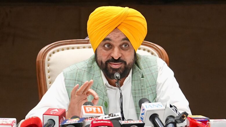 4 ਸਾਲਾਂ ਵਿੱਚ ਸਿੱਖਿਆ ਬਜਟ ਵਧਾ ਕੇ 19,279 ਕਰੋੜ ਰੁਪਏ ਕੀਤਾ, 60 ਸਕੂਲ ਆਫ਼ ਐਮੀਨੈਂਸ ਖੋਲ੍ਹੇ, 740 ਵਿਦਿਆਰਥੀਆਂ ਨੇ ਜੇ.ਈ.ਈ. ਪ੍ਰੀਖਿਆ ਅਤੇ 1284 ਨੇ ਨੀਟ ਪ੍ਰੀਖਿਆ ਪਾਸ ਕੀਤੀ: ਮੁੱਖ ਮੰਤਰੀ ਭਗਵੰਤ ਸਿੰਘ ਮਾਨ