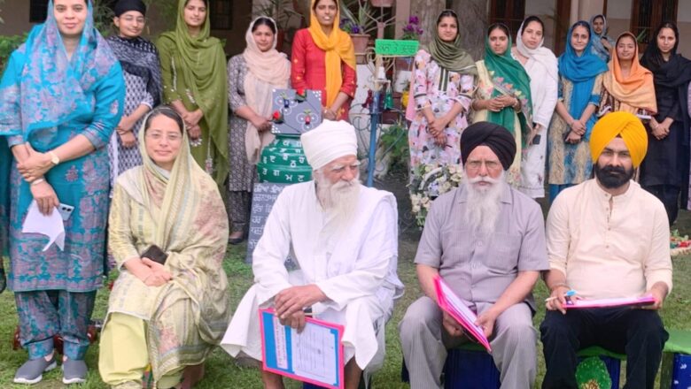 ਬੇਕਾਰ ਵਸਤਾਂ ਦੀ ਪੁਨਰ-ਵਰਤੋਂ ਨਾਲ ਮਿਲਦਾ ਹੈ ਵੱਧ ਲਾਭ ਅਤੇ ਸਾਫ਼ ਸੁਥਰਾ ਵਾਤਾਵਰਨ – ਡਾ. ਯਾਦਵਿੰਦਰ ਸਿੰਘ