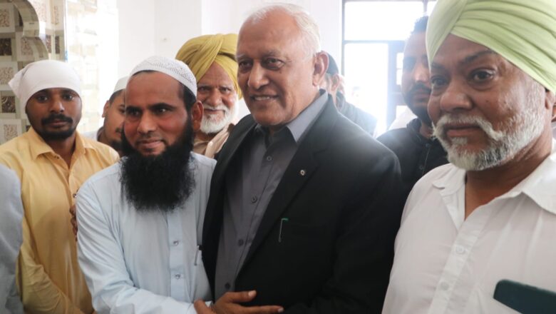 ਕੈਬਨਿਟ ਮੰਤਰੀ ਬਰਿੰਦਰ ਕੁਮਾਰ ਗੋਇਲ ਵੱਲੋਂ ਈਦ-ਉੱਲ-ਫ਼ਿਤਰ ਮੌਕੇ ਲੋਕਾਂ ਨੂੰ ਮੁਬਾਰਕਬਾਦ; ਅਮਨ, ਭਾਈਚਾਰੇ ਅਤੇ ਏਕਤਾ ਨੂੰ ਮਜ਼ਬੂਤ ਕਰਨ ਦਾ ਸੰਦੇਸ਼