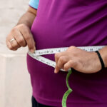 ਕੀ ਤੁਸੀਂ ਆਪਣਾ ਭਾਰ ਘਟਾਉਣਾ ਚਾਹੁੰਦੇ ਹੋ? ਅੱਜ ਹੀ ਇਨ੍ਹਾਂ 4 ਚੀਜ਼ਾਂ ਤੋਂ ਬਣਾ ਲਓ ਦੂਰੀ