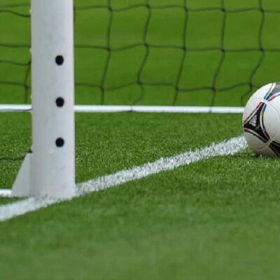 ਖਿਡਾਰੀਆਂ ਦੀ ਬੱਸ ‘ਤੇ ਨਕਾਬਪੋਸ਼ਾਂ ਵੱਲੋਂ ਹਮਲਾ, ਇੱਕ ਖਿਡਾਰੀ ਦੀ ਮੌਤ, ਫੀਫਾ ਮੁਖੀ ਨੇ ਪ੍ਰਗਟ ਕੀਤਾ ਦੁੱਖ