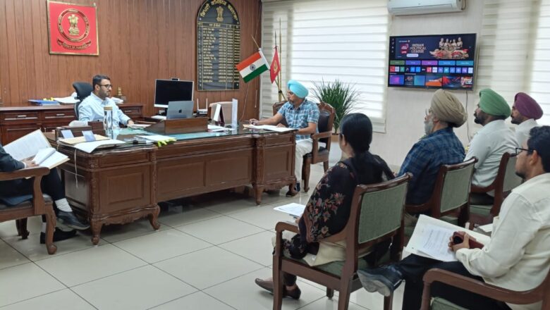 ਡਿਪਟੀ ਕਮਿਸ਼ਨਰ ਵੱਲੋਂ ਆਤਮਾ ਸਕੀਮ ਤਹਿਤ ਜ਼ਿਲ੍ਹਾ ਖੇਤੀਬਾੜੀ ਉਤਪਾਦਨ ਕਮੇਟੀ ਨਾਲ ਮੀਟਿੰਗ