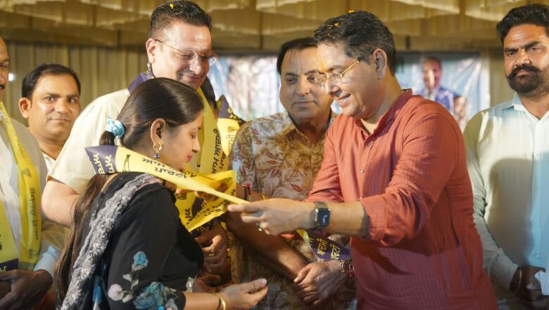 ਸੁਨਾਮ ਹਲਕੇ ਦੇ ਵਿਕਾਸ ਨੂੰ ਦੇਖ ਲੋਕਾਂ ਨੇ “ਆਪ” ਨੂੰ ਦਿੱਤਾ ਅਮਨ ਅਰੋੜਾ ਪਾਰਟੀ ਦਾ ਲਕਬ 