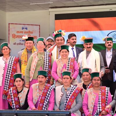 मुख्यमंत्री ने दिए सिविल सर्विसिस अवॉर्ड, प्रेरणा स्रोत सम्मान और हिमाचल गौरव पुरस्कार