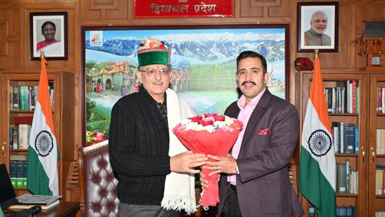 विक्रमादित्य सिंह ने राज्यपाल से की भेंट