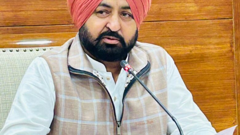 “ਤਕਸੀਮ ਯੋਜਨਾ”: ਜ਼ਮੀਨ ਦੀ ਪਰਿਵਾਰਕ ਤਕਸੀਮ ਦੇ ਸੁਚਾਰੂ ਅਮਲ ਲਈ ਲੋਕਾਂ ਤੱਕ ਪਹੁੰਚ ਕਰਨਗੇ ਪਟਵਾਰੀ